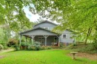 Wraparound Porch Downtime, Memorial Stadium 5 Mi - 2 estrellas