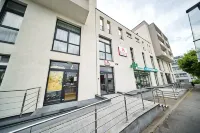 Bach Apartments 2 Hotels in Avrig