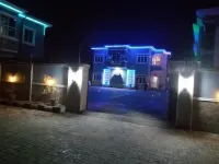 Benbliss Hotel and Suites Hotels near Living Faith Church Ekredjebor Aka Winners Chapel