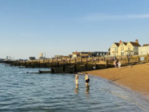 Oyster Stay House By My Getaways Hotels in Whitstable