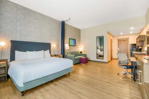 Home2 Suites by Hilton Cincinnati Midtown Oakley Hotels in Norwood
