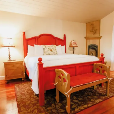 The Cottages of Napa Valley Hotels near Lincoln Theater