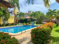 La Dolce Vita Flat & Pousada - Kolam Renang