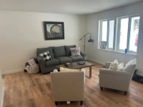 Private, luxury, 4-bedroom home minutes from downtown Bigfork Hotels in Bigfork