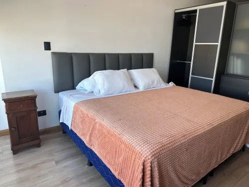 Loft with parking Centro Vivo Zone 1 Downtown Guatemala City