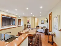 Luxury Mountain Chalet Deck w/ BBQ & Lake Views Hotels in Dollar Point