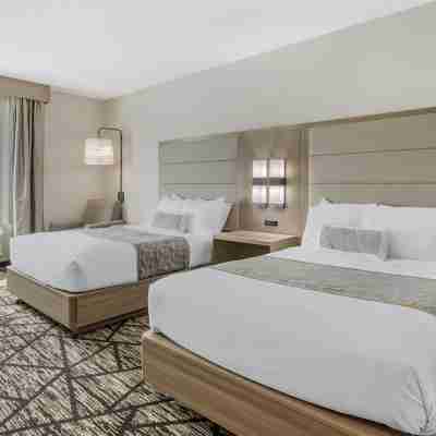 Best Western Plus Mid County Rooms