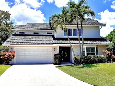 NEW Palm Beach PGA National 3BR Home Heated Pool Golf Water View Jupiter Juno