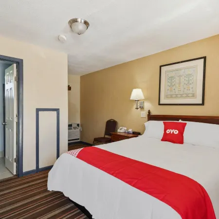 OYO Hotel Luling TX Downtown I-10/US-90 Отели в г. Лулинг