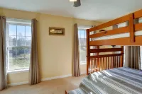 Close to DT Asheville and Cozy Amenities - Charming Sanctuary