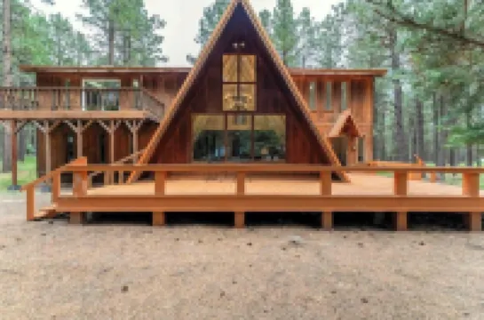 Charming Modern A-frame Chalet with Hot Tub--8 min walk to Country Club
