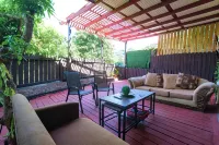 Tropic Nook Hotel di Corinth