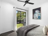 Secluded Luxury 2BR Rainforest Retreat Free Wi-Fi Hotels in Springbrook