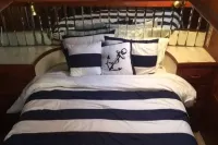 Floating Hotel in Paradise !!!! Staniel Cay, Exuma,Bahamas!!! Hotel di Staniel Cay