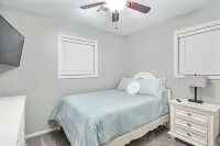 The Rosa St. Retreat