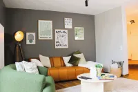 Stylish living on Lake Constance - Exclusive vacation apartment in Sipplingen Hotels in Sipplingen