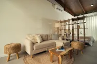 VIllas Turrú 402 fully equipped in Turrucares with shared pool and BBQ area.