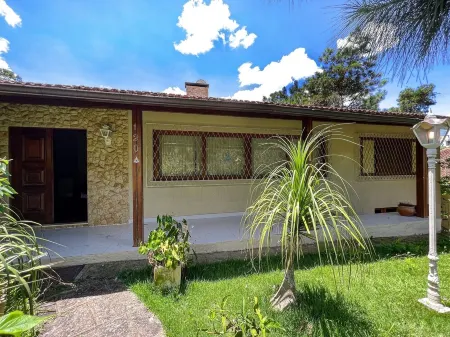 House in great location, 8 minutes from the main tourist attractions Отели в г. Терезополис