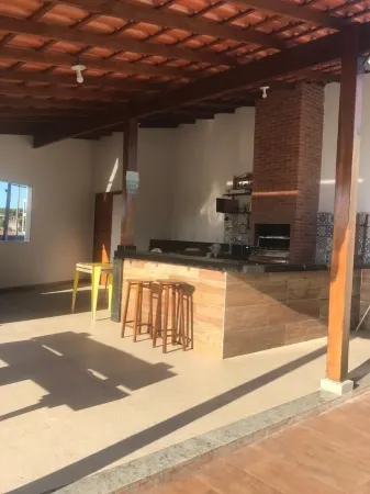 House in Ubu - Anchieta Отели рядом с достопримечательностью «Santuario Nacional de Jose de Anchieta»