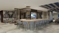 DoubleTree by Hilton Raleigh Midtown - bar