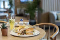 Hampton by Hilton Antalya Airport - breakfast