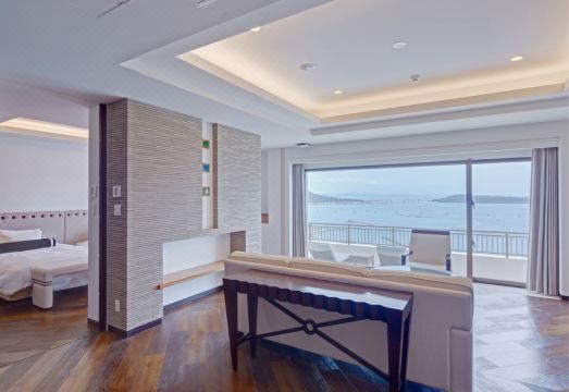 알라 마하이나 야외 수영장