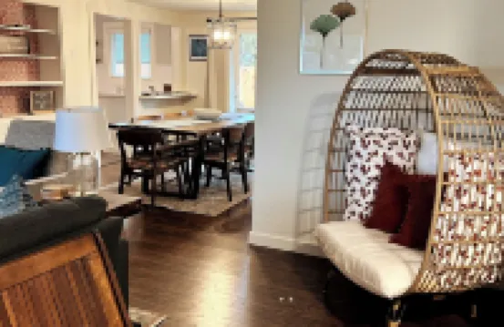 Newly Renovated Charmer