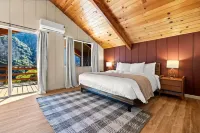 River Haus Sequoia - Views+KingBeds+HotTub+Modern