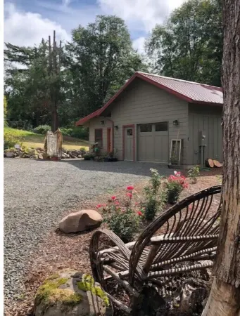 Quail Hollow, private studio