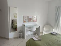 APARTMENT BY THE SEA