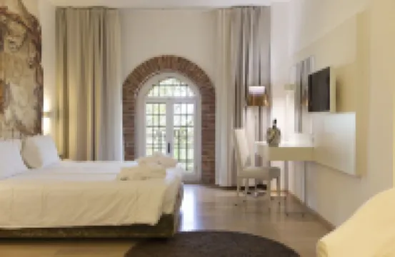 Hotel Castello di Santa Vittoria - Santa vittoria d’alba