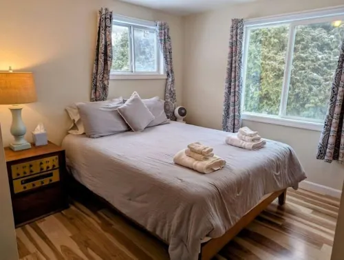 Cozy Home near Burlington