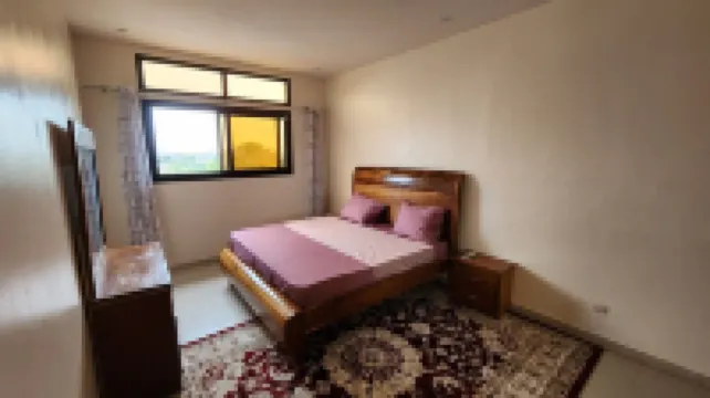 Cozy Modern 1 Bedroom Studio With Breathtaking View of Monument of Renaissance فنادق في 