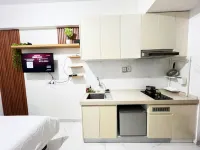 Sky House Apartment by Comfyplace