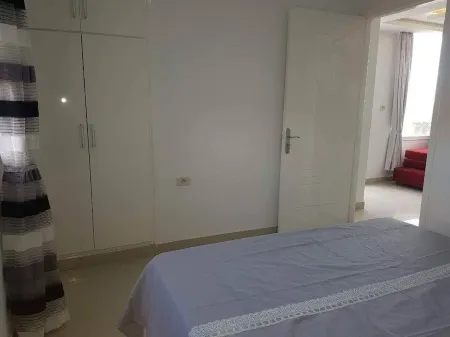 Beach view appartment Отели в г. Режіш