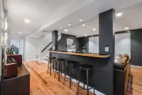 Lazy Bear Lodge / Game Room / Theater Room / Hot Tub