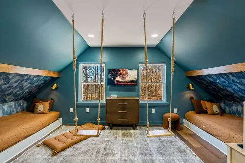 Charming 4-bedroom house with HOT TUB, SAUNA and Play Area in Newfoundland