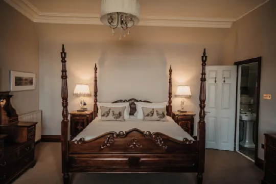 希爾德戴赫酒店