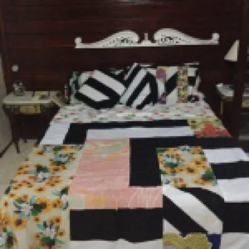 House with swimming pool in the Fazenda Muriqui Condominium. Total security