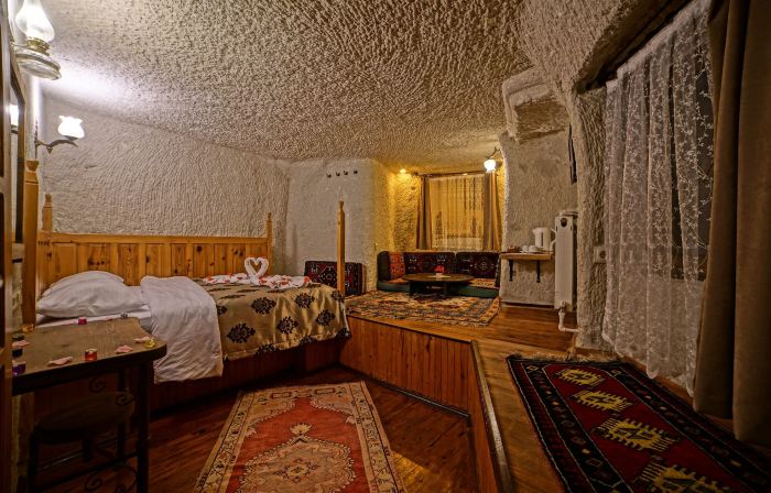 Melek Cave Hotel