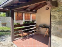 Cà Nova 1590, a charming accommodation in an ancient hamlet Hotel a Polinago