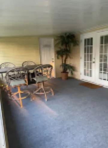 3 BR 2 BA House w/Dock on Deep Canal in Bass Capital