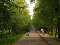 Luxury Suite in CockfostersKick back and relax in this calm, stylish space.