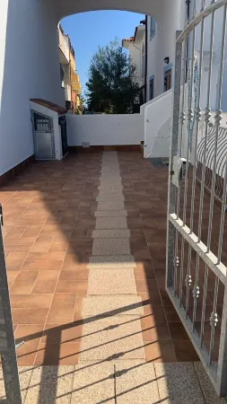 Sea and mountain views at Marcello's Отели в г. Доргали