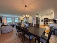 Saratoga Springs Access Point House Hotels in Wilton