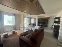 Charming vacation home in Lovere with breathtaking views of Lake Iseo! Hotels in Lovere