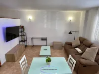 FlatsBahiaArinaga Flat Playa de Arinaga -Garaje Hotels in Arinaga