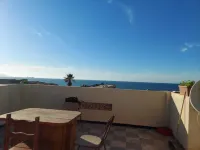 Vacation home Bordj Tamentfoust 주변 호텔