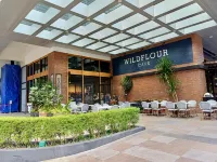 BGC Cozy Condo - Balcony, Pool, Wi-Fi - Suite 8