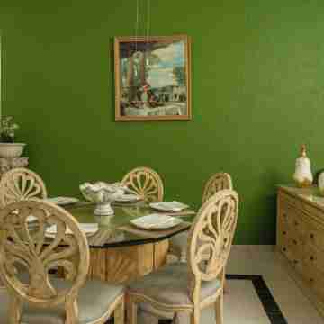 Casa 25 Lizette Luxury for 6-7 px with Pool Cancun! Dining/Meeting Rooms